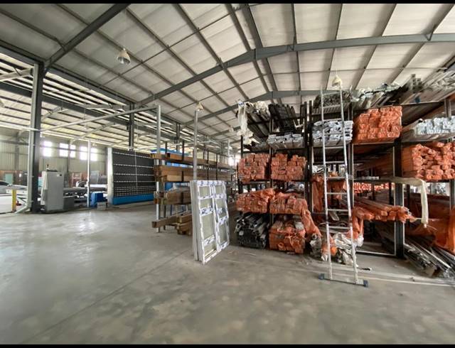 2,651M² WAREHOUSE FOR SALE IN SAMRAND BUSINESS PARK